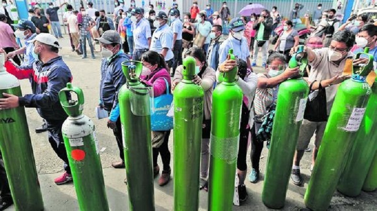 COVID-19: Gobierno gastó más de 100% en la compra de medicinas no recomendadas que en oxígeno