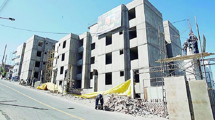Ministerio de Vivienda invertirá S/ 10 millones para servicio de agua y desagüe en 20 distritos de Arequipa