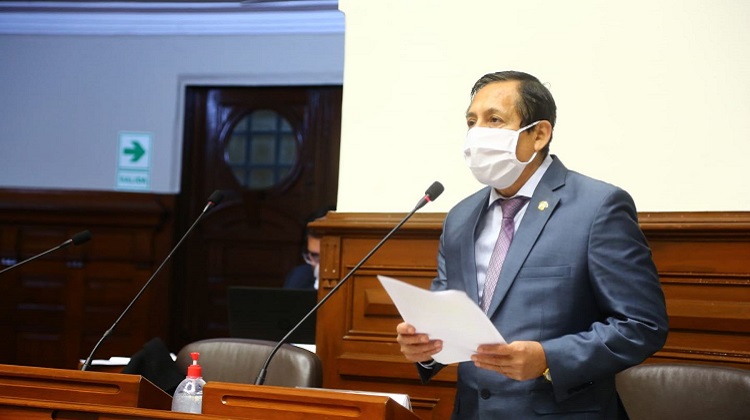 Amplían plazo para presentar informe sobre ‘Club de la Construcción’