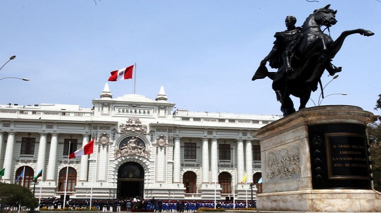 Congreso busca declarar imprescriptibilidad de los delitos más graves contra la administración pública o el patrimonio del Estado