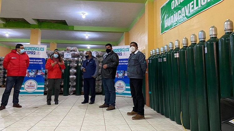 Gobierno regional de Huancavelica adquiere lote de 1000 balones de oxígeno