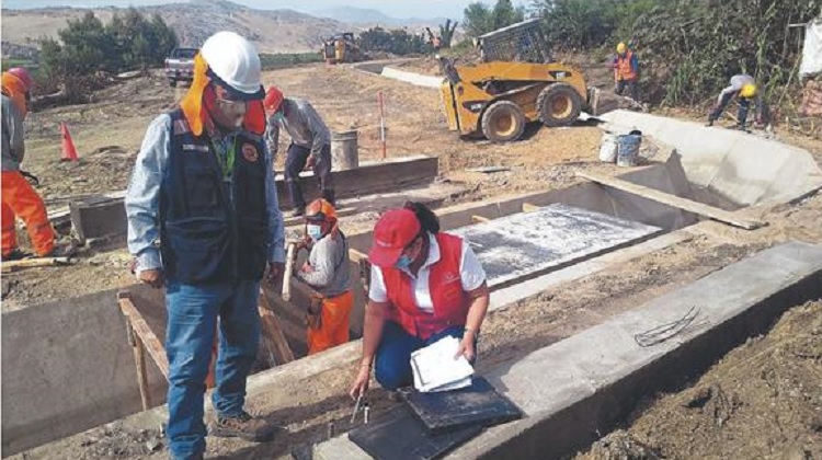 Chimbote: Alertan riesgos en obra de canal de regadío