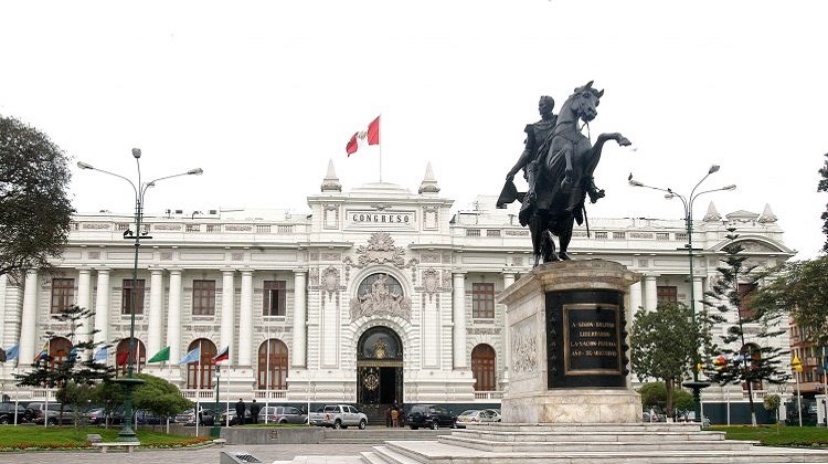 Comisión de Salud tendrá facultades investigadoras para indagar sobre presuntas irregularidades en EsSalud