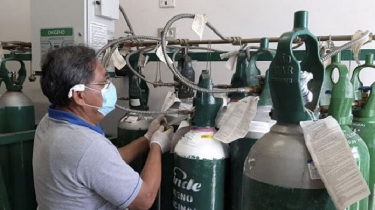 Garantizan funcionamiento de plantas de oxígeno de Puno y Juliaca