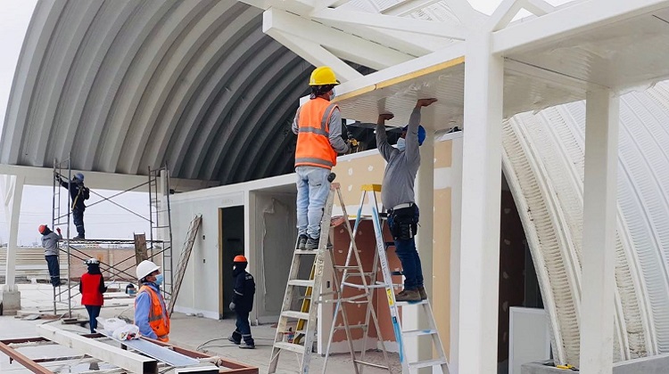 Ica acelera construcción del primer hospital modular del Perú y estará listo en julio