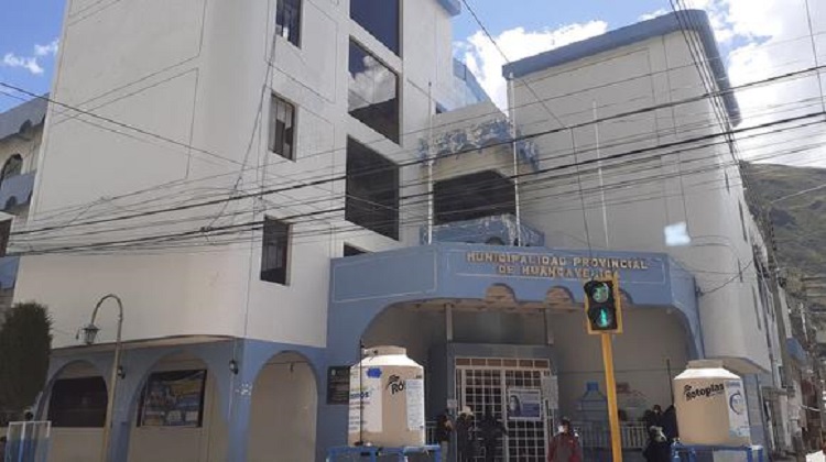 Indicios de irregularidad en adquisición de la Municipalidad Provincial de Huancavelica