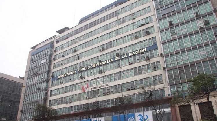 Contraloría debe supervisar contrataciones en el Ministerio Público