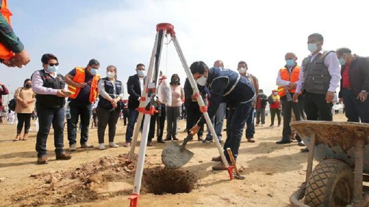 Inició la construcción del nuevo hospital de Huarmey, en Áncash