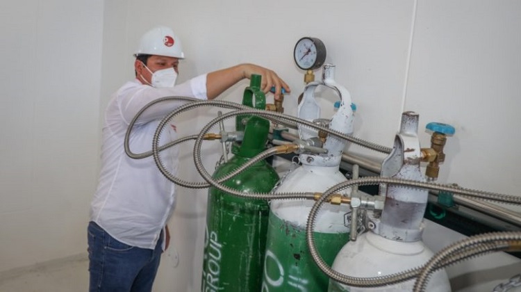 Comisión GORE pide investigar al gobernador por planta de oxígeno