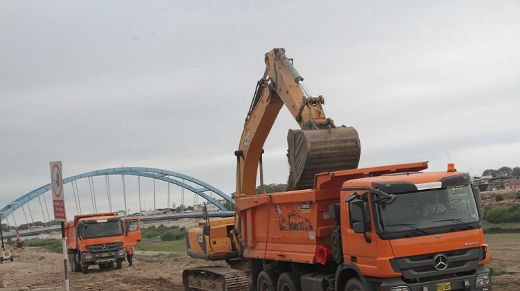 Piura: congresistas iniciarán fiscalización en obra de defensas ribereñas