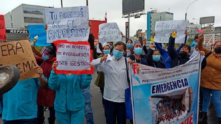 San Borja: personal médico del INSN protesta por presuntas irregularidades en la institución