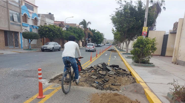 Colegio de Arquitectos advirtió que ciclovías no cumplirían sus objetivos y tiempo de vida útil