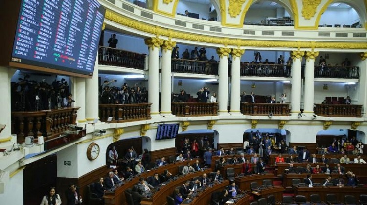 Congreso: Proponen cadena perpetua para casos de corrupción en el Estado