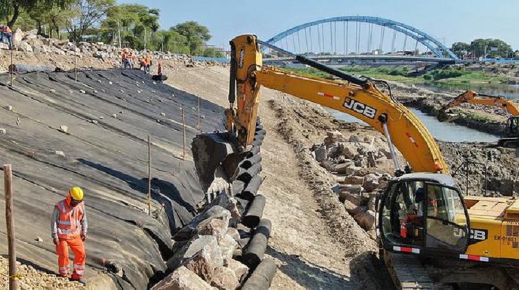 Más de 3,000 obras públicas están paralizadas a nivel nacional, advierte la Contraloría