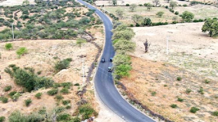 Autoridad para la Reconstrucción con Cambios: Concluyen más de mil intervenciones en pistas y veredas de 12 regiones