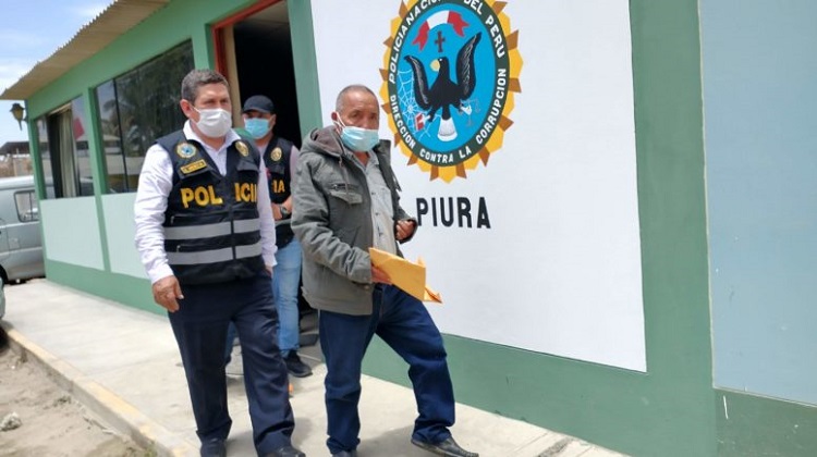 Festín de coimas en Ayabaca: Exalcalde le habría cobrado cupo hasta a su hijo