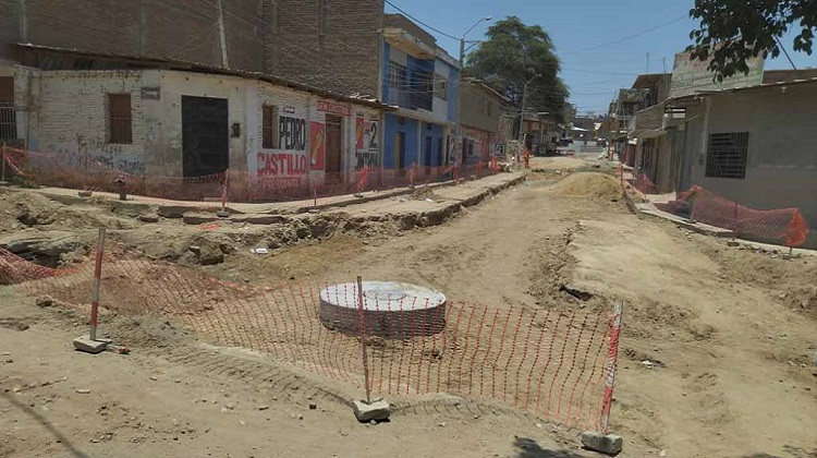 Sullana: alcalde del distrito de Bellavista denuncia lentitud de trabajos de la PTAR