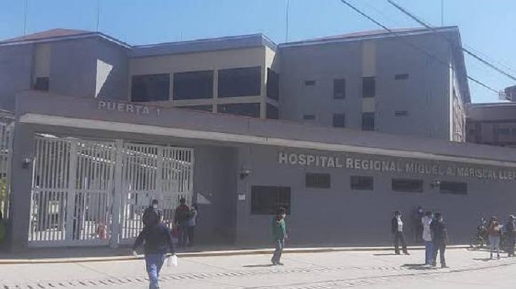 Contraloría alerta que Hospital Regional de Ayacucho postergó proceso de contratación y favoreció a una empresa