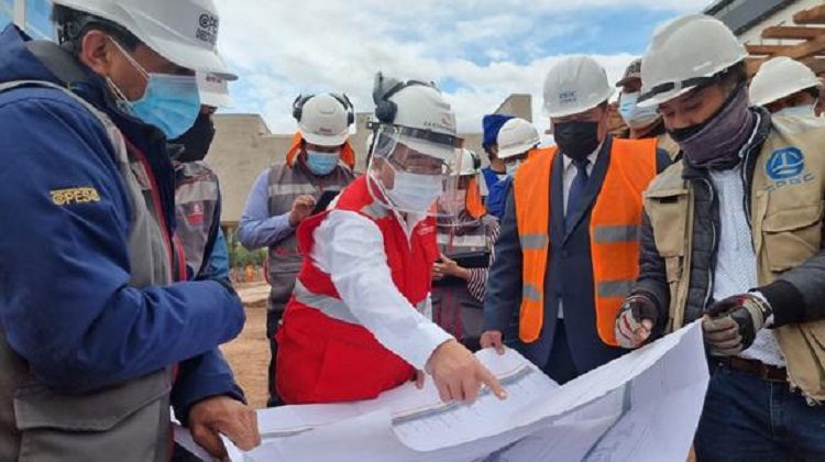 Hallan responsabilidad en funcionarios y servidores de Huancavelica