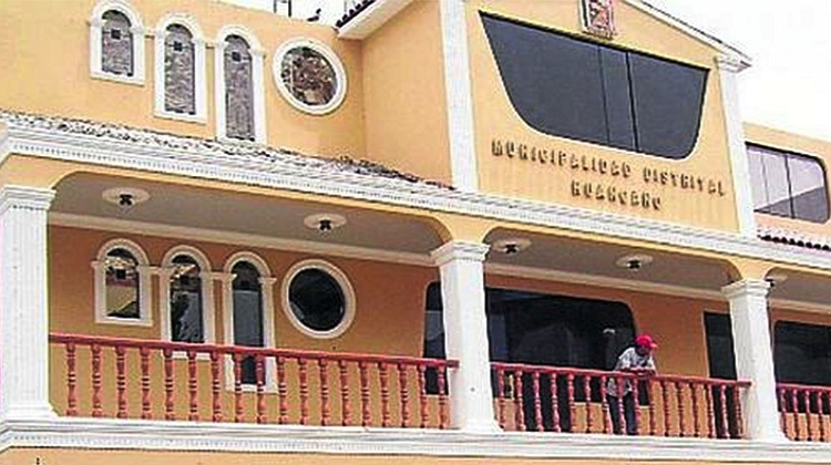 Contraloría detecta irregularidades en obra de saneamiento en Pisco