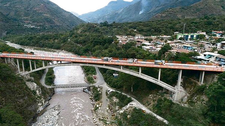 Cusco: Contraloría cuestiona estudios del puente de Maranura