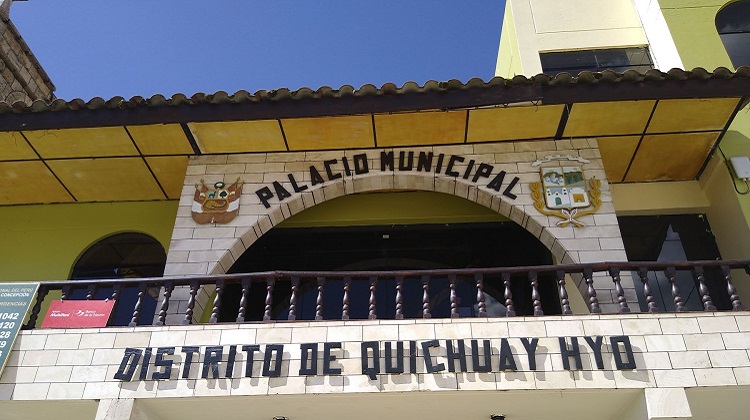 Huancayo: detienen a alcalde de Quichuay por presuntamente encabezar organización criminal