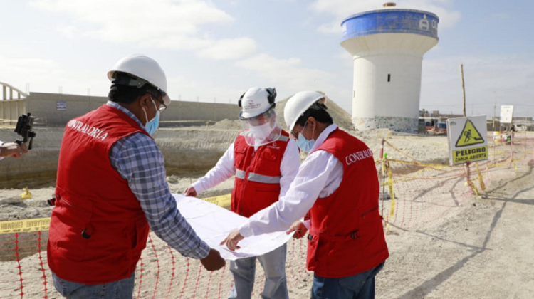 Contraloría alerta retraso y riesgo de mayores costos en obra de saneamiento de Parachique