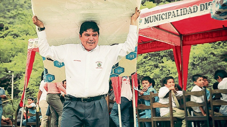 Millonario distrito de Echarati registra a su quinto alcalde acusado de corrupción