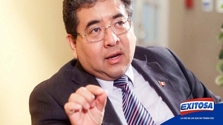 Nelson Shack sobre ministro Silva: “Los peruanos nos merecemos a funcionarios calificados”