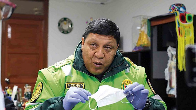 Puno: general Adolfo Valverde, investigado por corrupción, es ahora jefe Anticorrupción