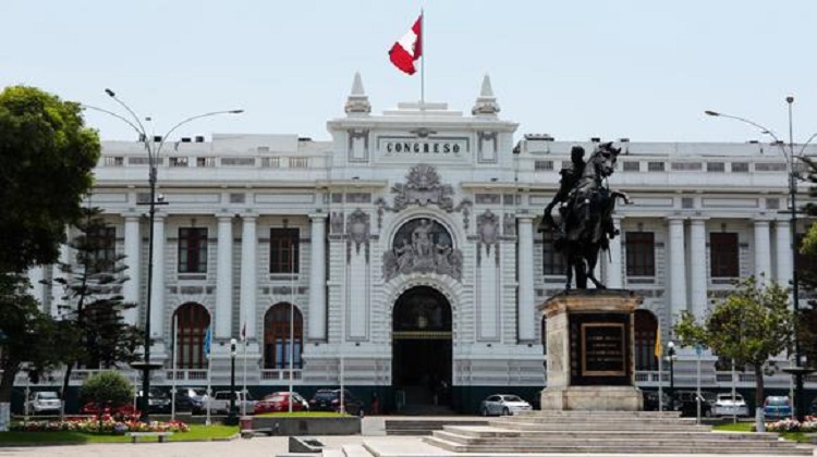 Congreso: Proponen crear una comisión que investigue relación entre funcionarios del Ejecutivo y empresas chinas