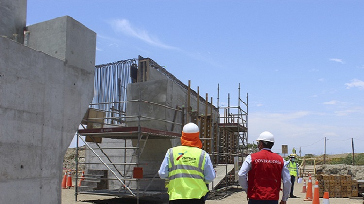 Contraloría: puente Lacramarca se ejecuta con estudio desactualizado