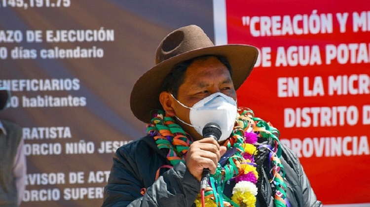 Azángaro: cuestionan a alcalde provincial y exigen que se reinicie proyecto de agua en microcuenca II