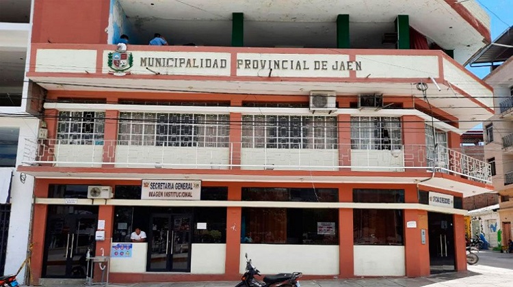 Dictan más de 4 años de cárcel a exfuncionarios de provincia de Jaén por corrupción