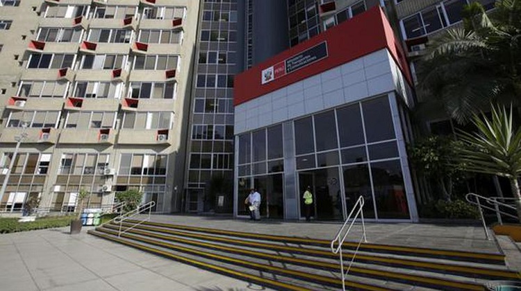 Empresas chinas contrataron con MTC sin registrar propuestas | EC DATA