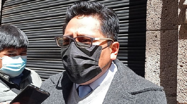 Gerente del Gore Puno justifica caída del proceso de licitación de Centro de Salud Zepita