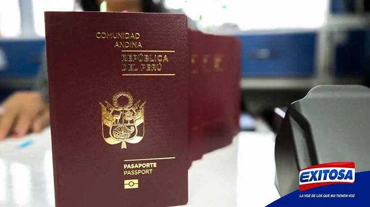 Migraciones culpa a gestiones anteriores por falta de pasaportes
