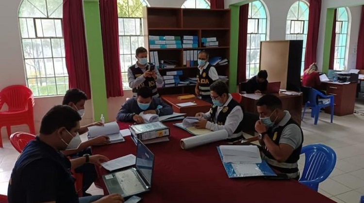 Piura: Fiscalía anticorrupción de Sullana allana oficias de la Municipalidad de Sapillica