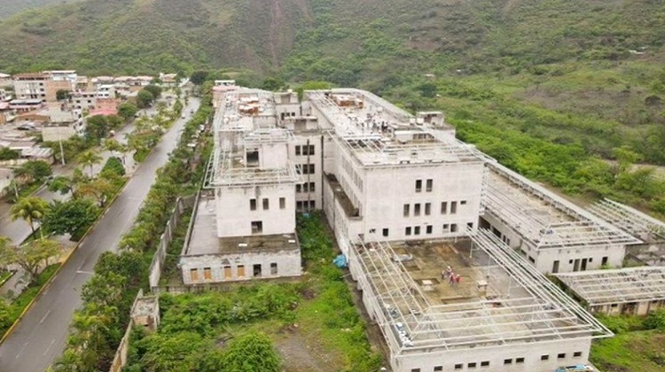 Cusco: Contraloría detecta observaciones en hospitales de Espinar y Quillabamba