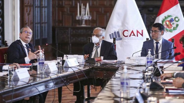 Titular de Comisión de Alto Nivel Anticorrupción culmina reuniones con miembros de la CAN