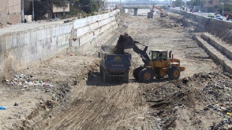 Advierten gastos generales por millones de soles en obra millonaria del río Ica
