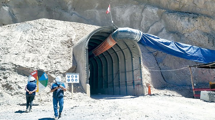 Arequipa: consorcio dejará de construir túnel de acceso a distrito de Pampamarca