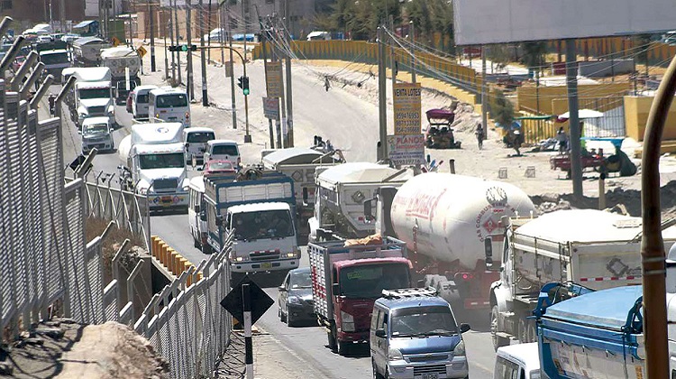 Gobierno Regional de Arequipa resuelve contrato de otra obra millonaria