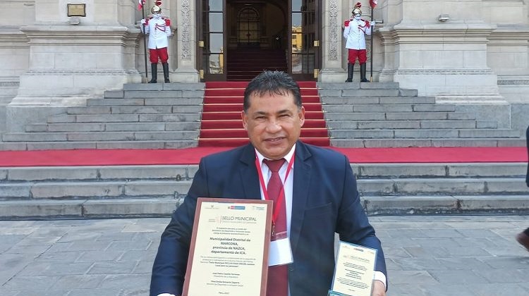 Alcalde distrital de Marcona condecorado por Pedro Castillo es detenido en megaoperativo policial por integrar la organización criminal ‘Los Galácticos del Sur Chico’