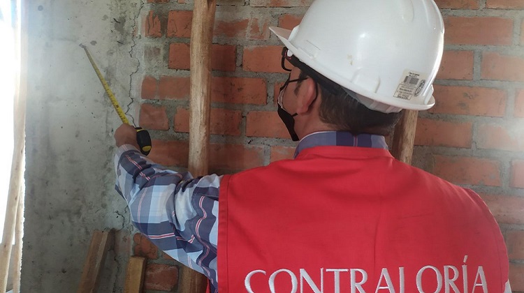 Áncash: advierten riesgos por calidad de materiales en millonaria obra de colegio en Casma