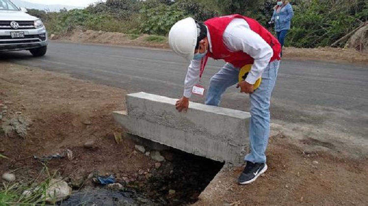 Chincha: Alcantarillas de la obra de Huamanpali no están conforme al expediente técnico
