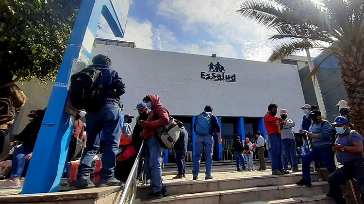 Distintas empresas, mismos dueños: el círculo que se beneficia con EsSalud