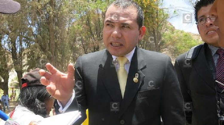 Gobierno regional de Arequipa no cumple con financiar construcción de colegio en riesgo de colapsar