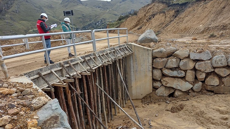 La Libertad: habrían direccionado el proceso de contratación de obra vial en Santiago de Chuco