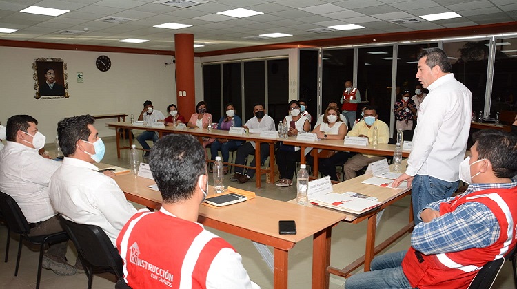 Piura: Autoridad para la Reconstrucción con Cambios organiza mesas de diálogo para reactivar obras en colegios paralizados